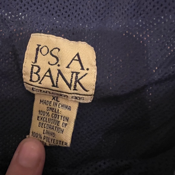 Jos. A. Bank swim trunks size XL - Picture 2 of 7